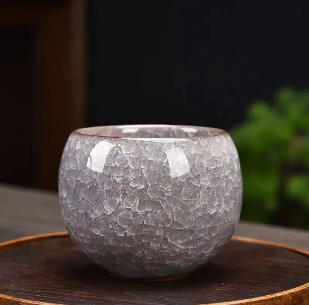 Ice-inspired Dragon-Egg-shaped Teacups