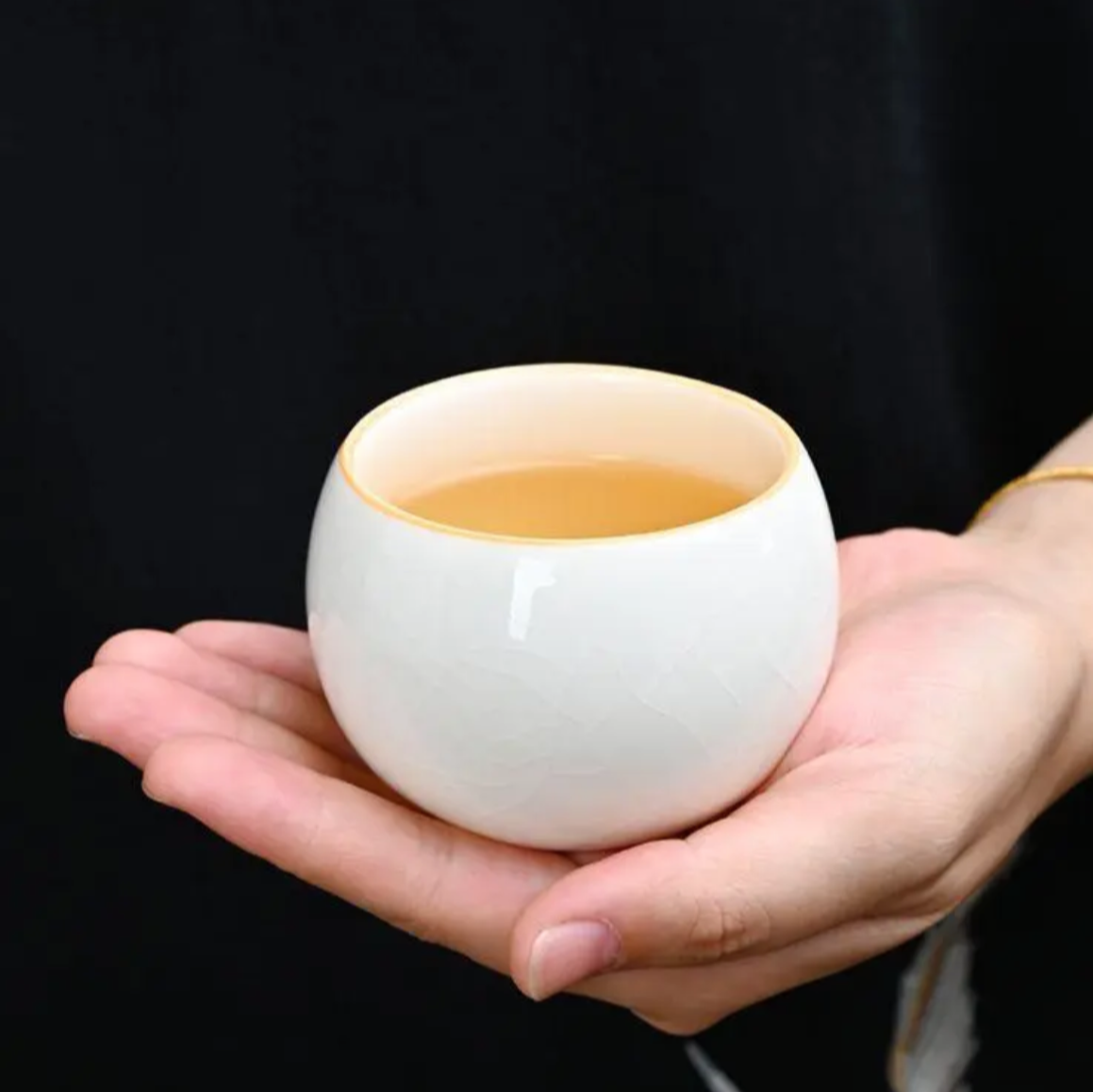 Ge Kiln: Lovely Dragon-Egg-Shaped Teacups